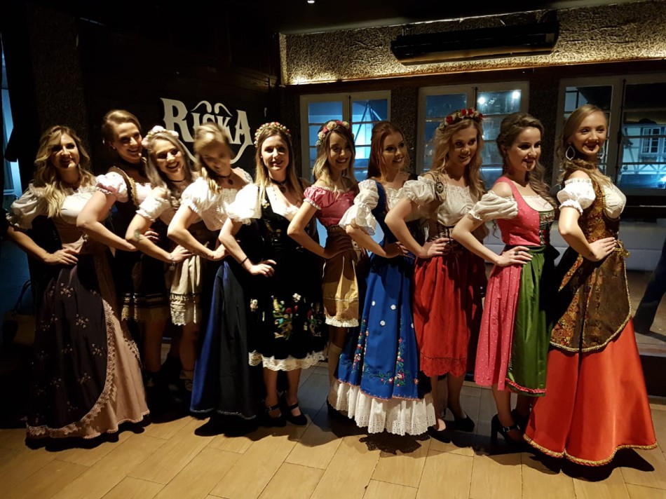 Selecionadas as finalistas ao título de Rainha da 36ª Oktoberfest Blumenau