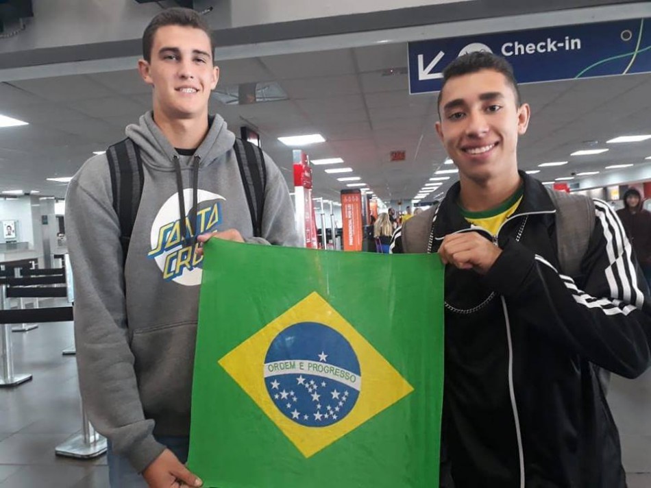 Atletas de Blumenau conquistam título mundial no Punhobol