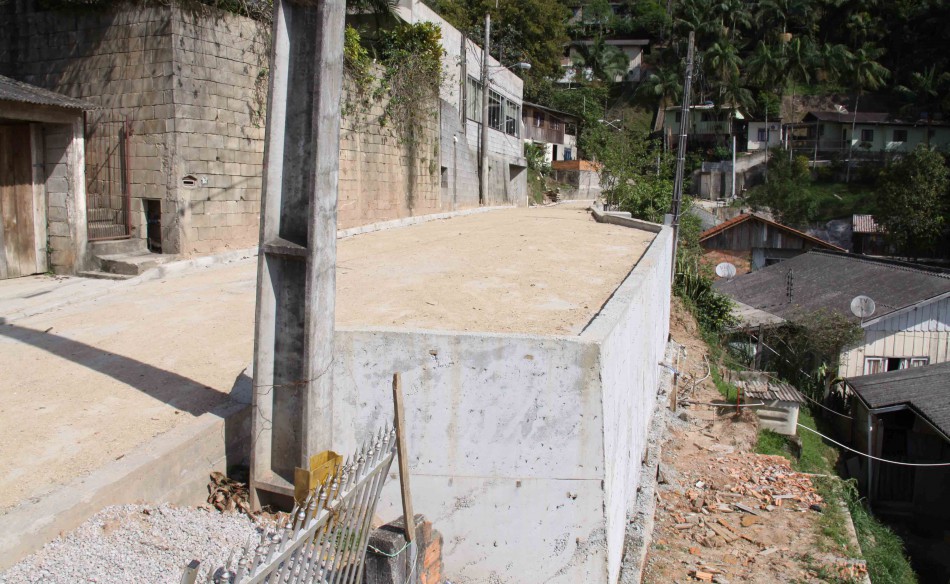 Obras na Rua Ananias da Silva estão nos acabamentos