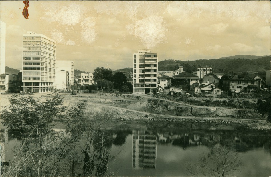 Memória Digital: Avenida Castelo Branco (Beira-Rio)