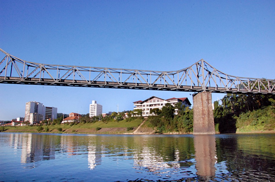 Blumenau recebe participantes do XI Fórum de Turismo e de Negócios