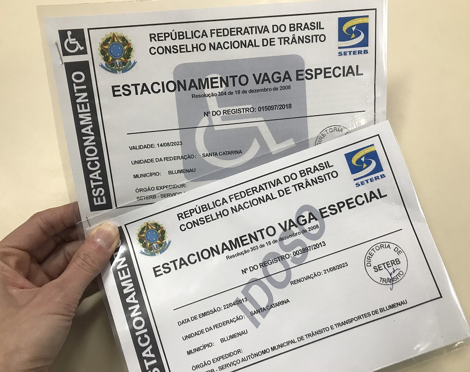 Seterb e Cooper promovem emissão de credenciais especiais de estacionamento nesta terça