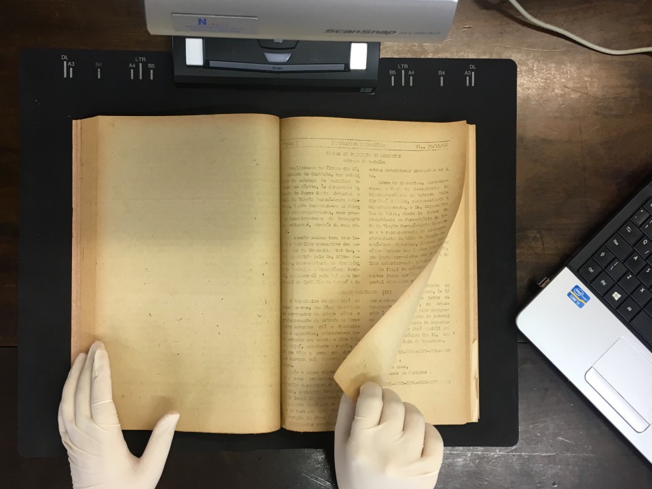 Arquivo Histórico digitaliza cerca de 900 documentos e escrituras coloniais