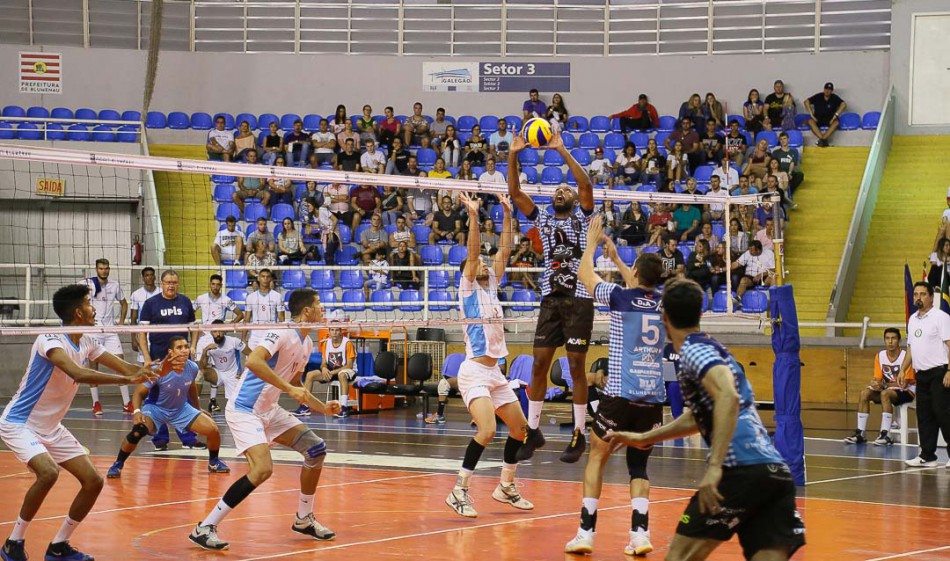 Líder da Superliga B, a Apan/FMD enfrenta o Anápolis (GO) fora de casa