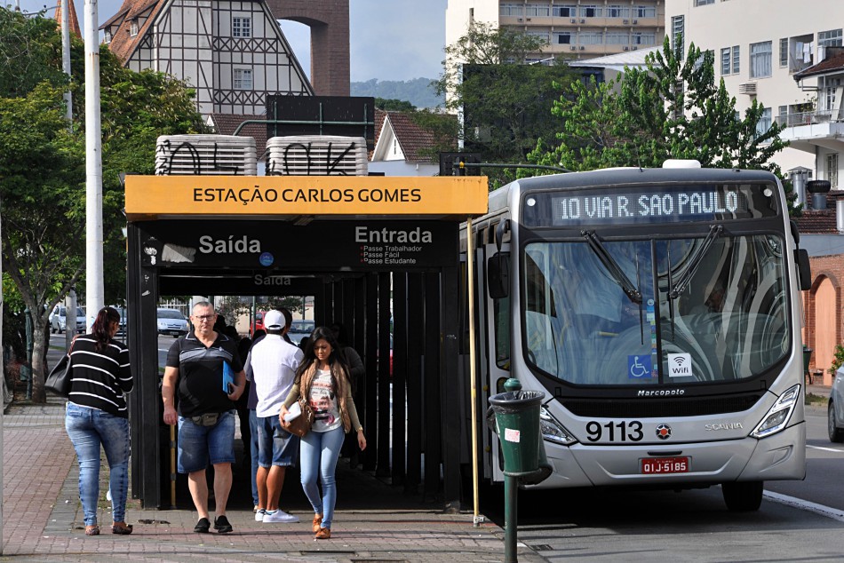 Confira o funcionamento dos ônibus neste fim de ano e mês de janeiro