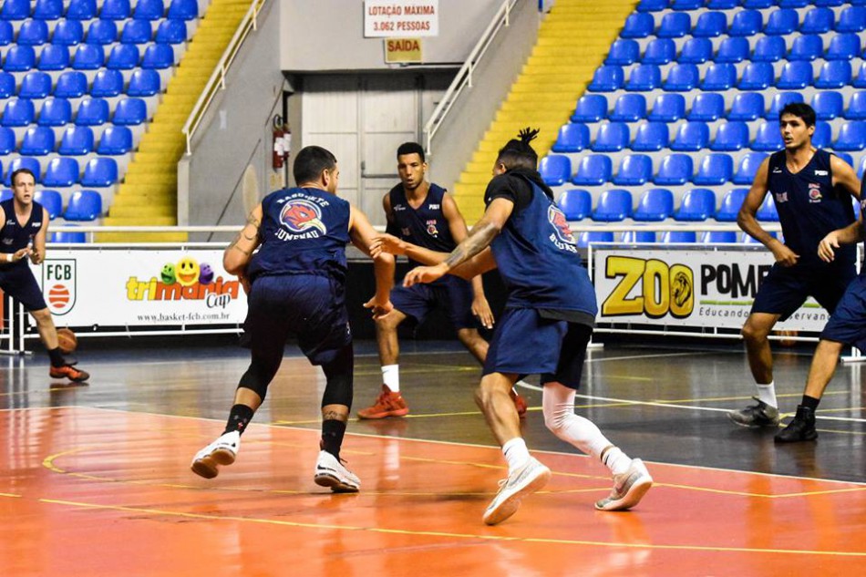Basquete Blumenau/FMD busca primeira vitória na Liga Ouro nesta sexta