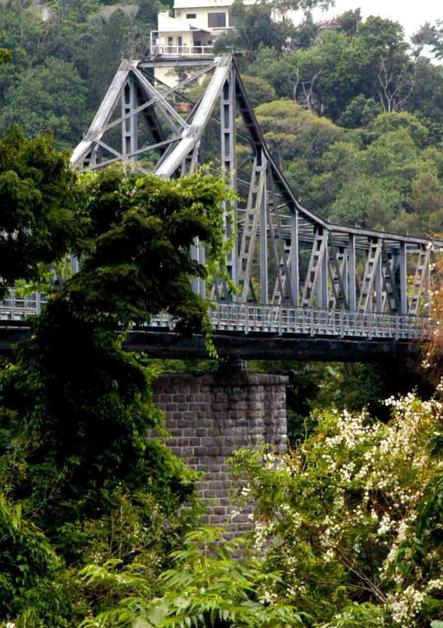 Ponte de Ferro e Rua Vitório Alcântara têm interdição nesta quarta-feira, dia 19