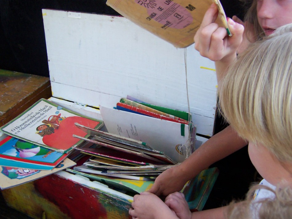 Biblioteca Ambulante está de volta com o calendário mensal
