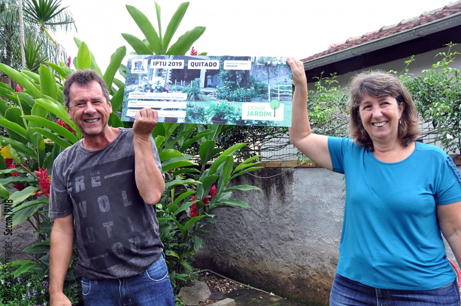 Morador do bairro Água Verde ganha premiação do Concurso de Jardins