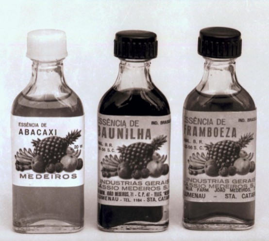 Memória Digital: Produtos Alimentícios Medeiros