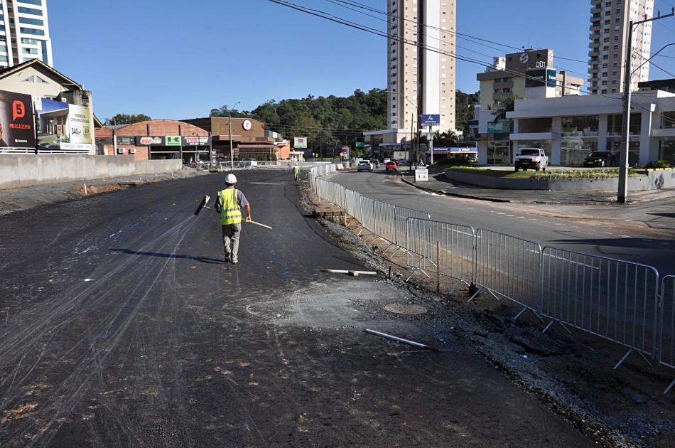 Obra da Humberto de Campos modifica o trânsito a partir desta sexta-feira