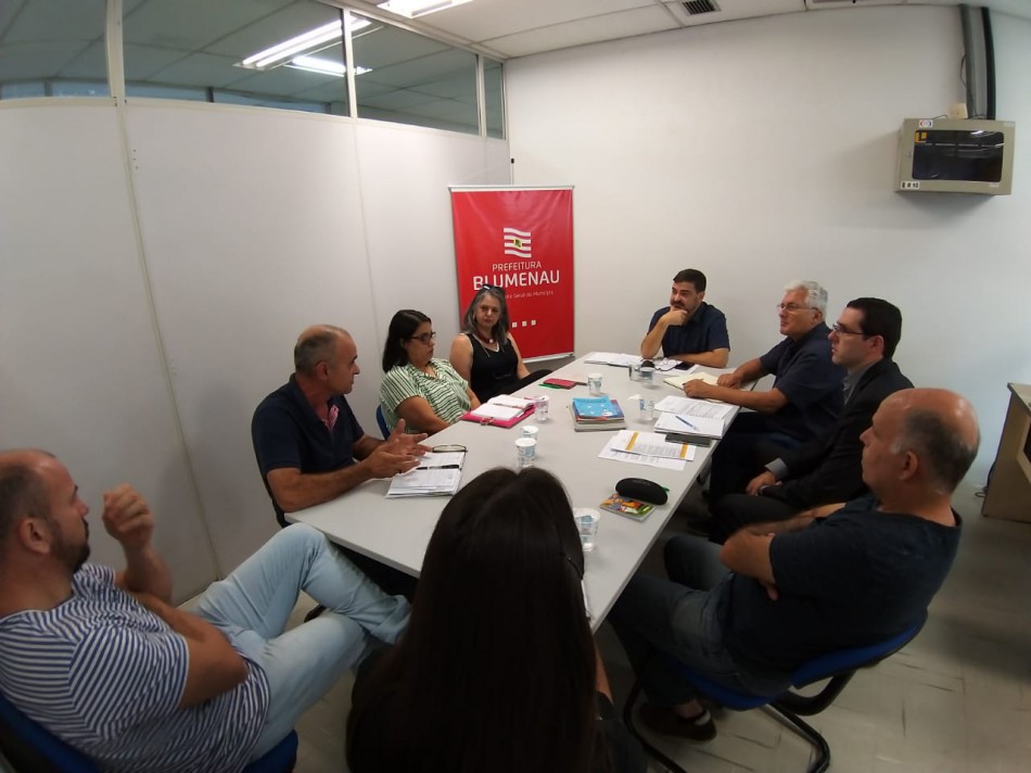 Controladoria e Osblu debatem atuação de Conselhos Municipais