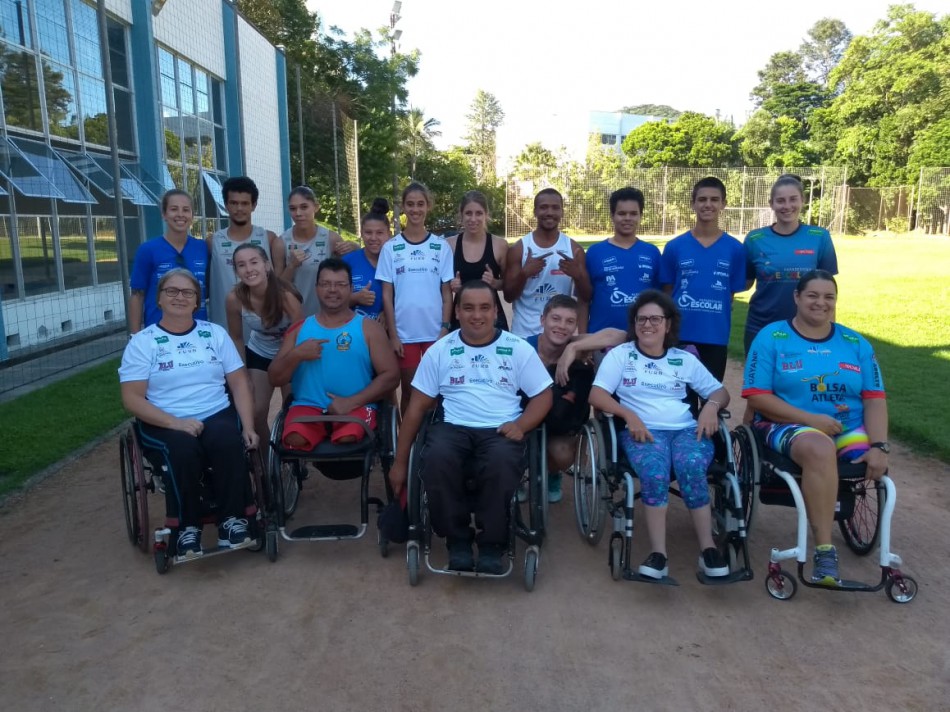 Blumenauenses participam de fase regional do Circuito Loterias Caixa de Atletismo e Natação