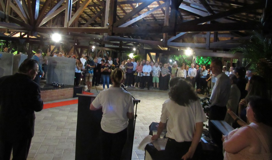 Mausoléu lota na festa dos 45 anos do espaço cultural