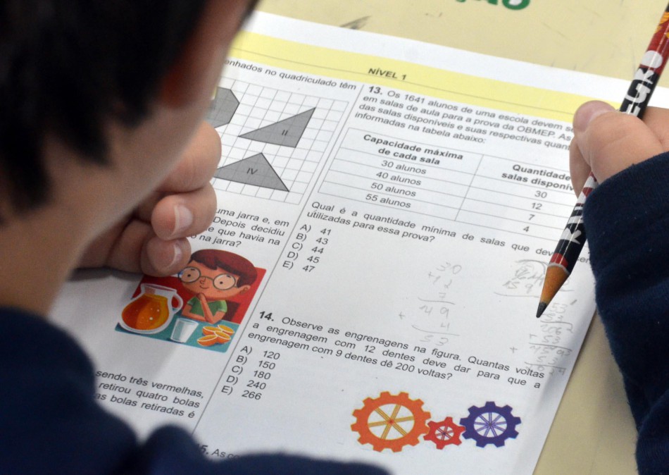 43 alunos da rede municipal são premiados nas Olimpíadas de Matemática