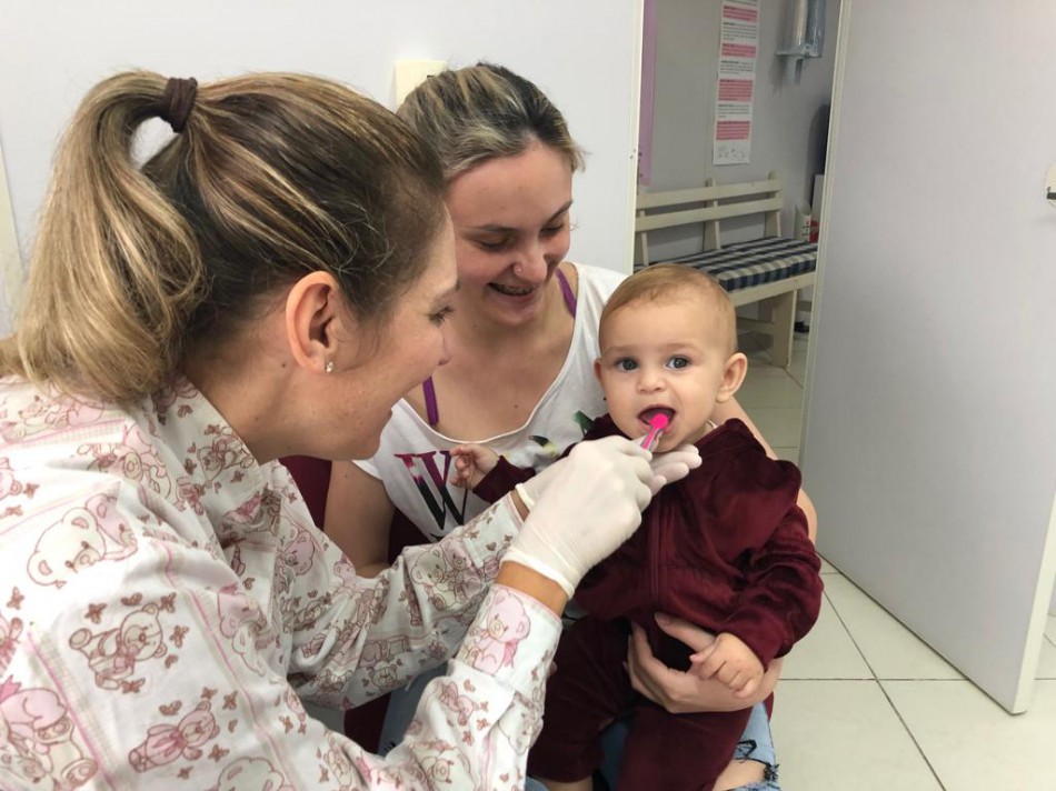 Banco de leite oferece avaliação e orientações em odontopediatria