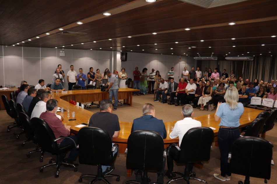 Conselheiros Tutelares eleitos tomam posse em Blumenau