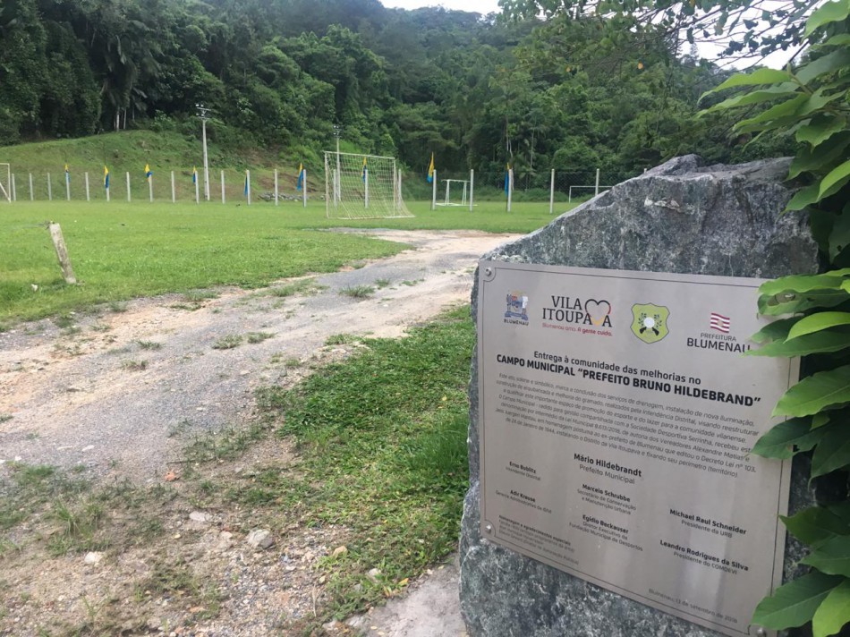 Prefeitura oficializa cessão do Campo Municipal na Vila Itoupava para a Sociedade Serrinha