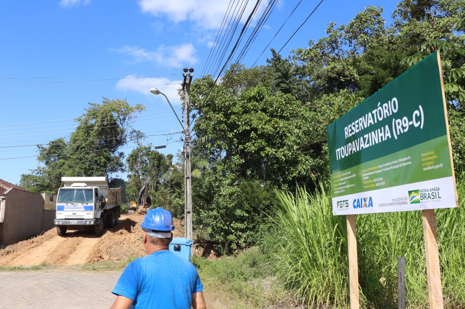 Obras do novo reservatório Itoupavazinha a todo vapor 