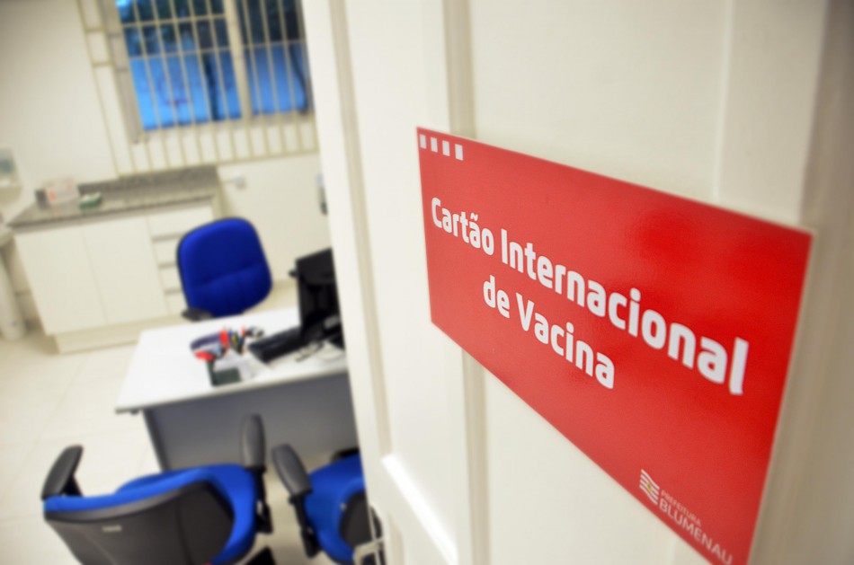 Vigilância Epidemiológica restringe atendimento para emissão de Certificado Internacional de Vacinação