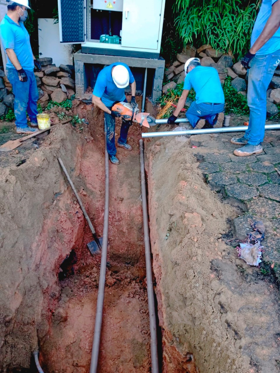  Ruas do bairro Glória são beneficiadas com novos pressurizadores de rede
