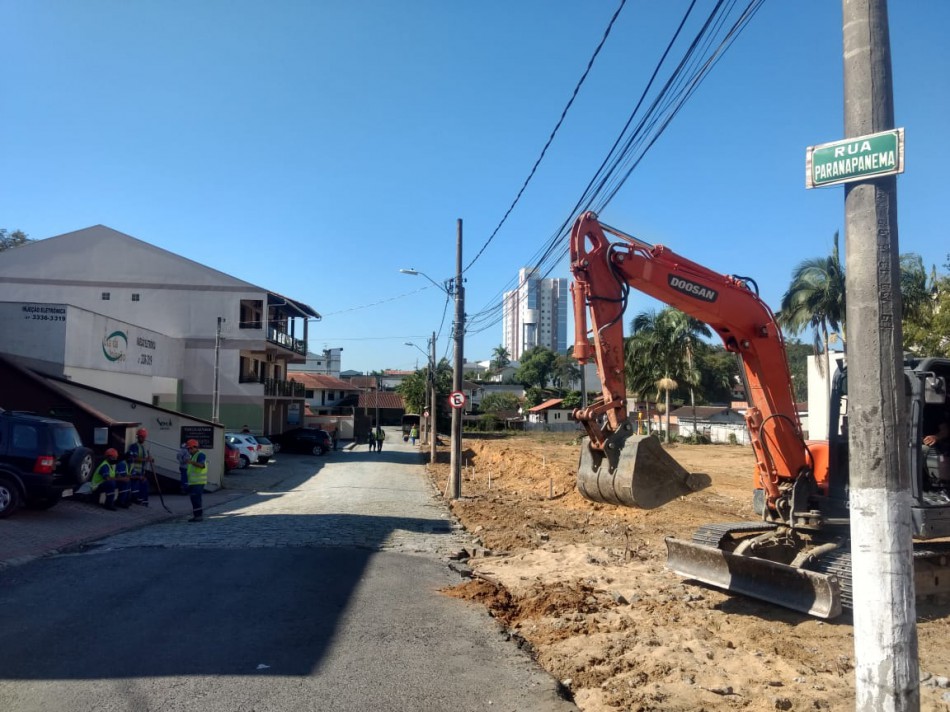 Obras na General Osório avançam até na Rua Paranapanema