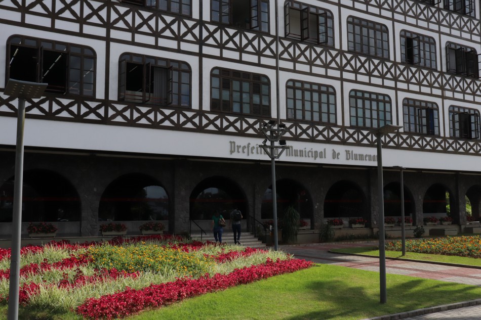 Prefeitura anuncia repasse de recursos para hospitais de Blumenau