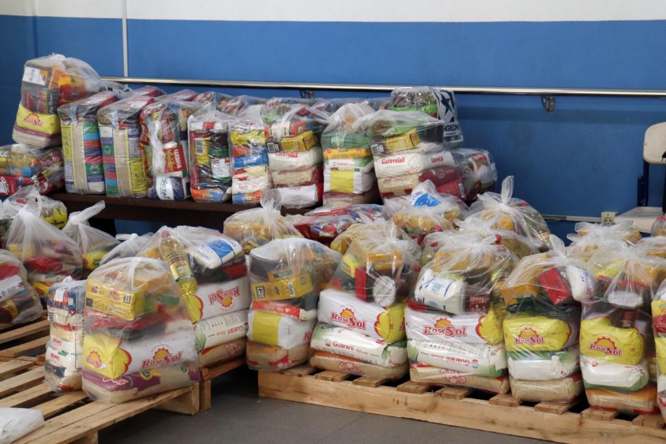 Kits alimentação escolar passam a ser repassados pelos Cras