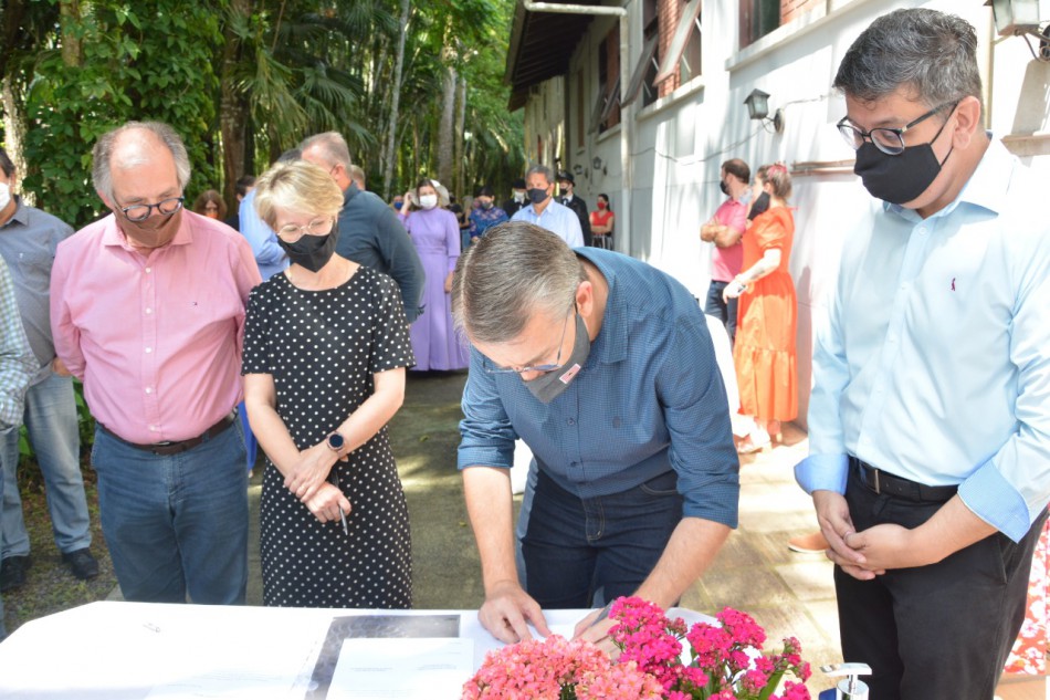 Prefeitura de Blumenau anuncia investimentos na área da cultura
