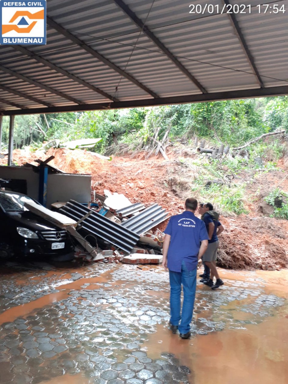 Defesa Civil registra 76 ocorrências por conta das chuvas em Blumenau