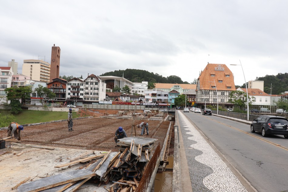 4ª etapa do lançamento de vigas da Ponte do Centro ocorre neste domingo