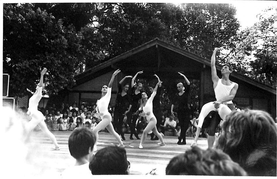 Memória Digital: Domingo na Praça