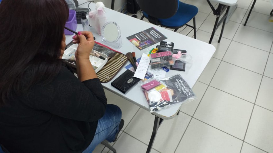 Cursos gratuitos são oferecidos a mulheres atendidas pela Semudes