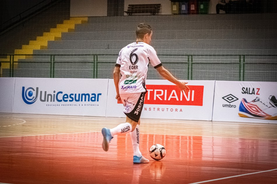 Após vitória contra Assoeva, Blumenau Futsal enfrenta Joinville fora de casa pela Liga Nacional
