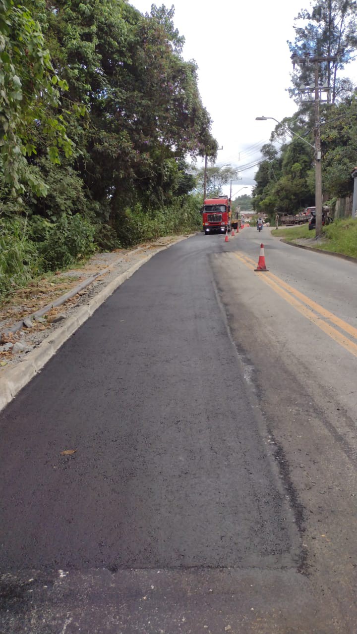 Manutenção na Rua Silvano Cândido da Silva Sênior é finalizada