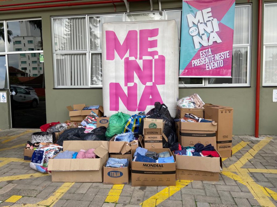Prefeitura recebe mais de 2.800 roupas de Campanha do Agasalho