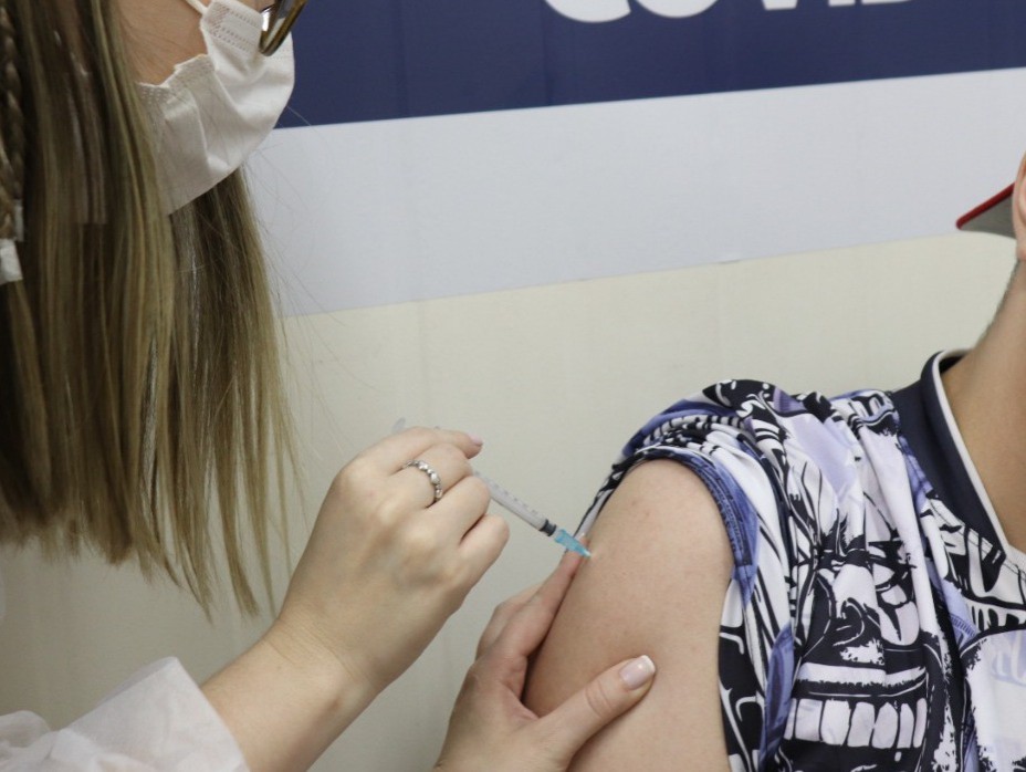 Covid-19: Blumenau descentraliza vacinação pediátrica para unidades de saúde dos bairros