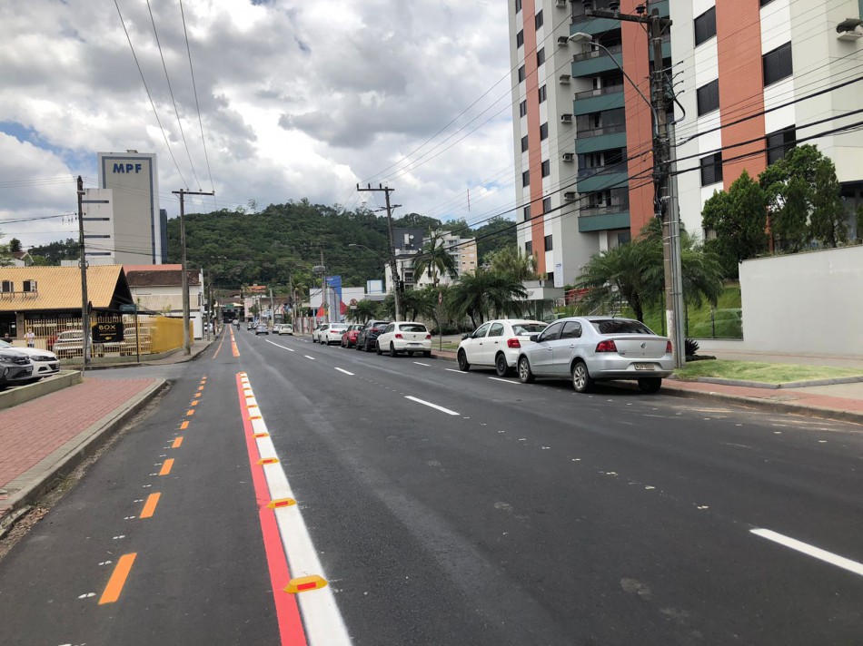 Revitalização da Rua Marechal Deodoro recebe acabamentos finais 
