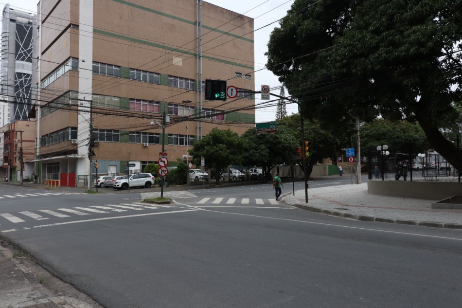 Município fará ajuste no trânsito da Avenida Brasil no bairro Ponta Aguda