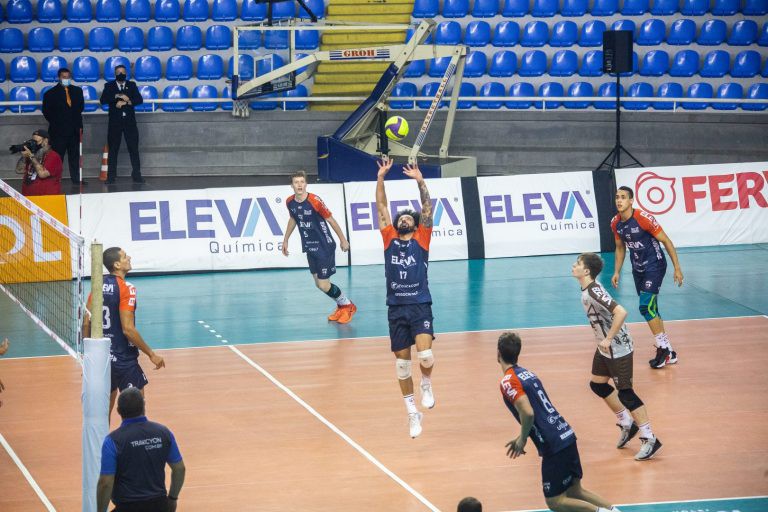 APAN/Eleva/Educacoin joga nesta quinta a final do Campeonato Estadual de Vôlei