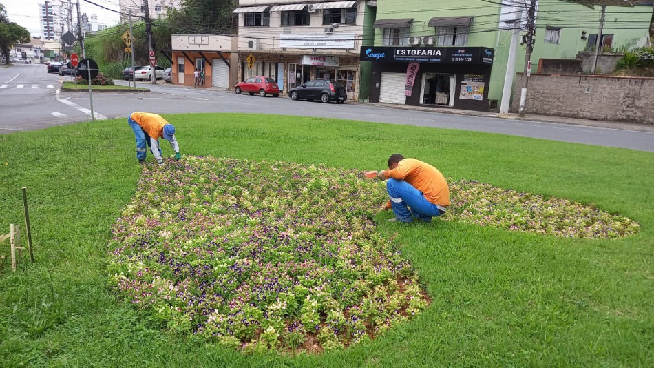 Serviços de manutenção da Prefeitura de Blumenau garantem título de Cidade Jardim 