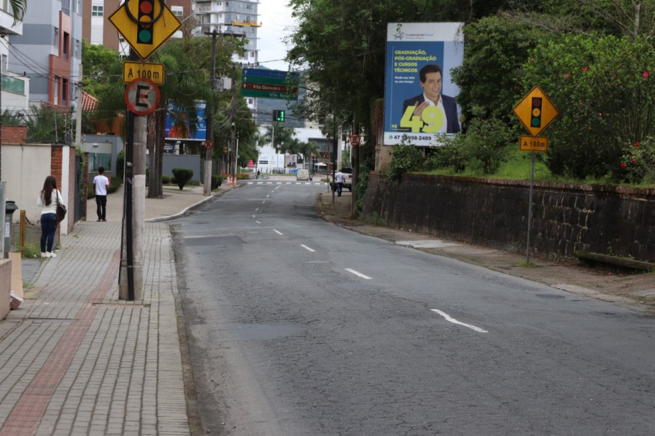 Revitalização da Rua Heinrich Hosang ocorre neste fim de semana 