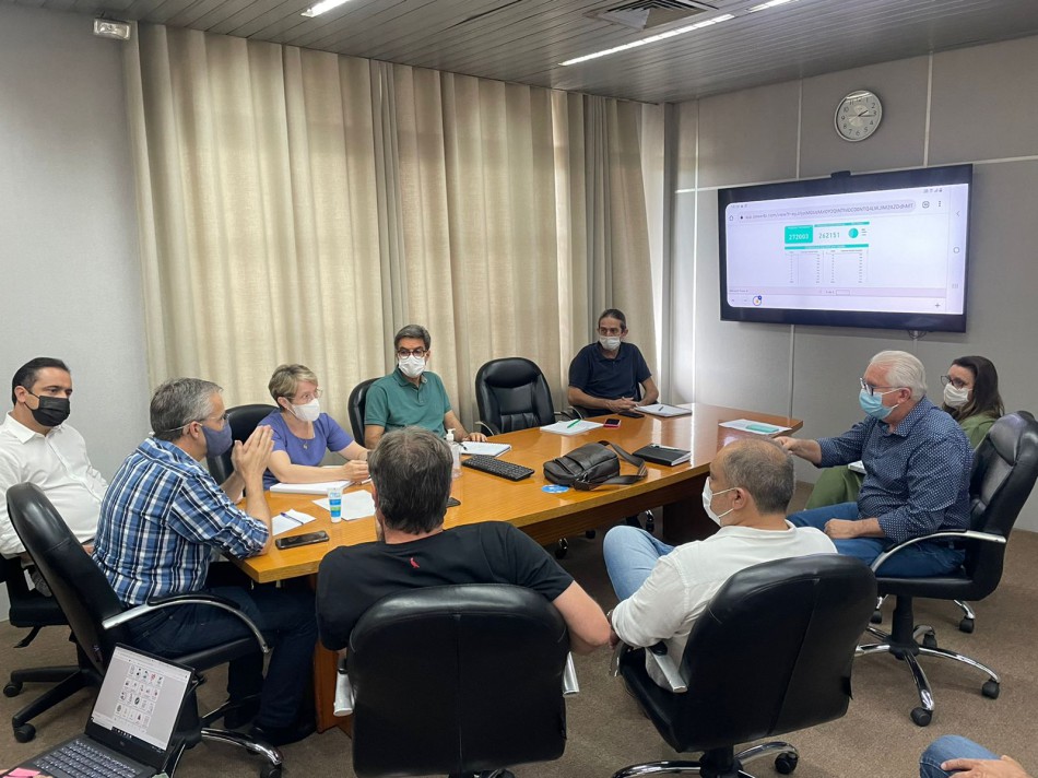 Prefeito Mário Hildebrandt reforça medidas de enfrentamento à Covid-19 em Blumenau