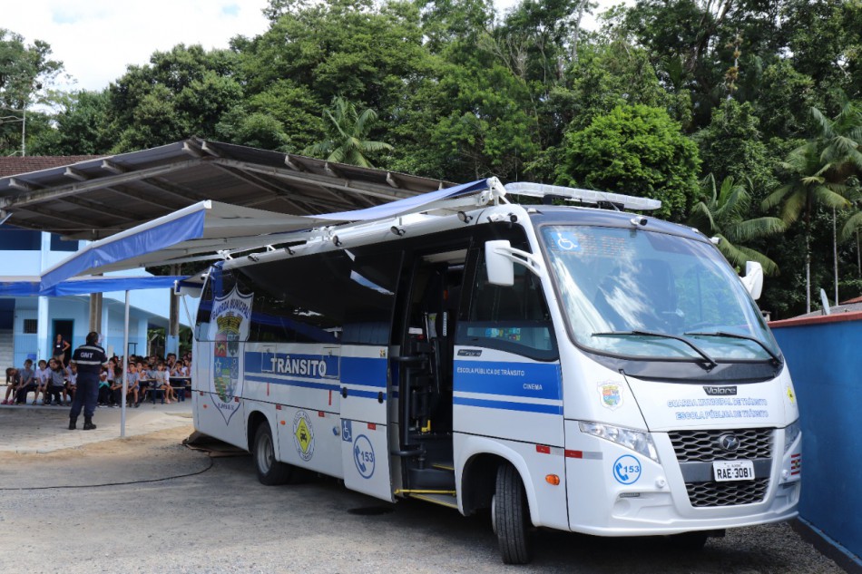 Ônibus-cinema estará em Gaspar na quarta-feira, dia 6