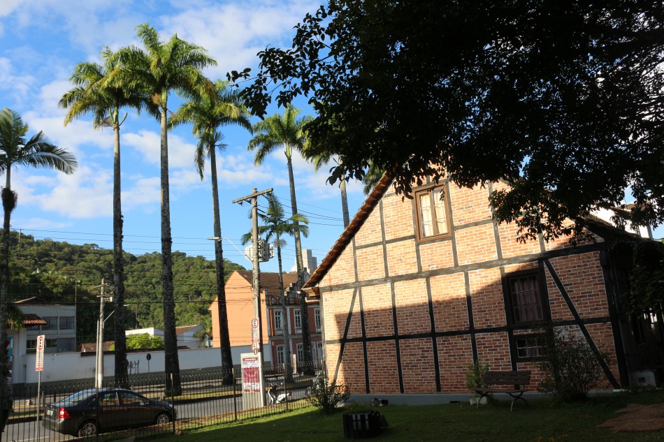 Paulo Rezzutti produz documentários sobre Blumenau