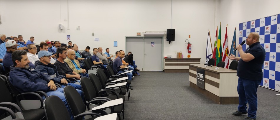 Samae promove curso de capacitação para condutores e motoristas da autarquia