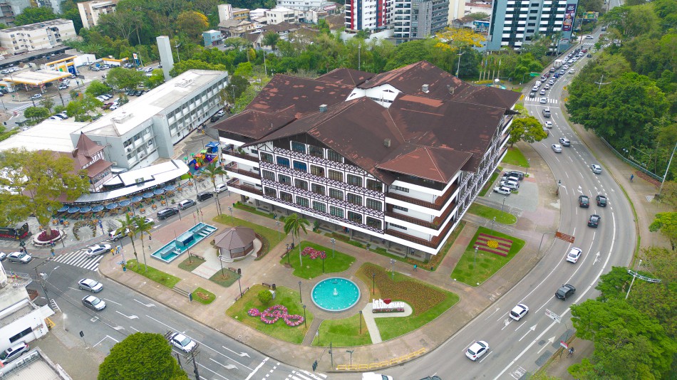 Confira como fica o trânsito e o transporte coletivo no Réveillon de Blumenau