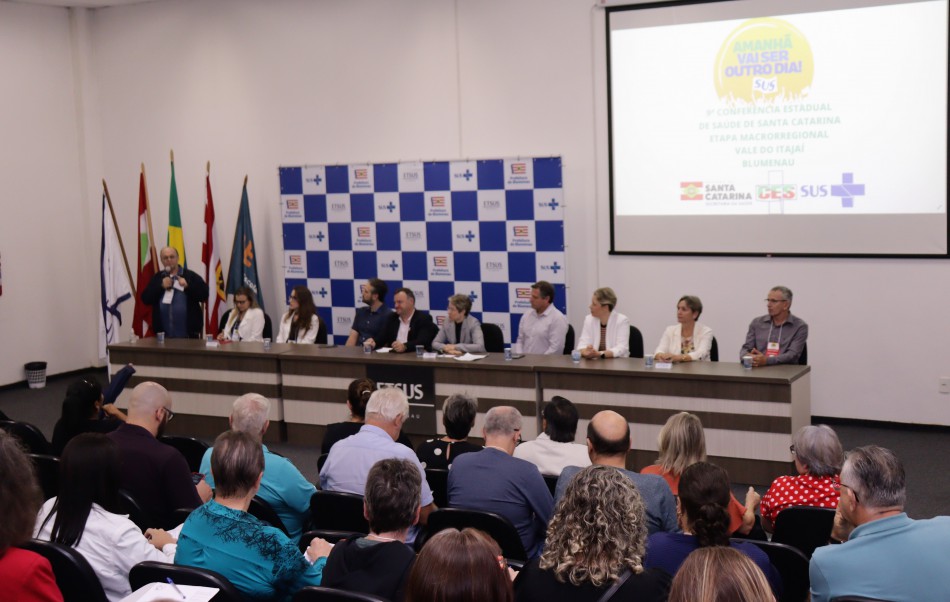 Blumenau recebe Conferência Macrorregional de Saúde