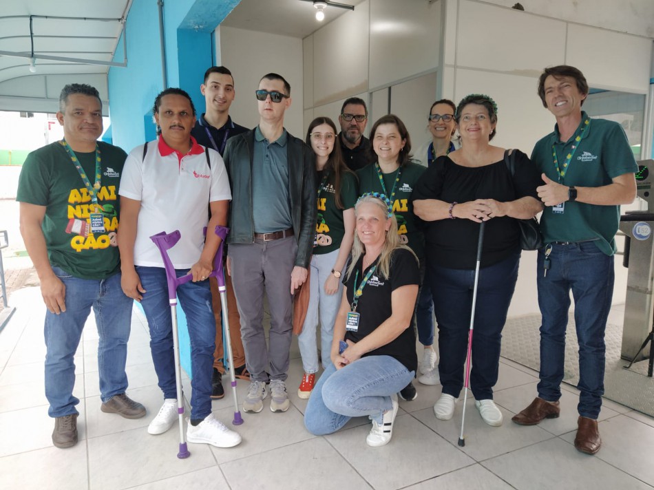 Oktoberfest Blumenau recebe visita técnica do Conselho Municipal da Pessoa com Deficiência
