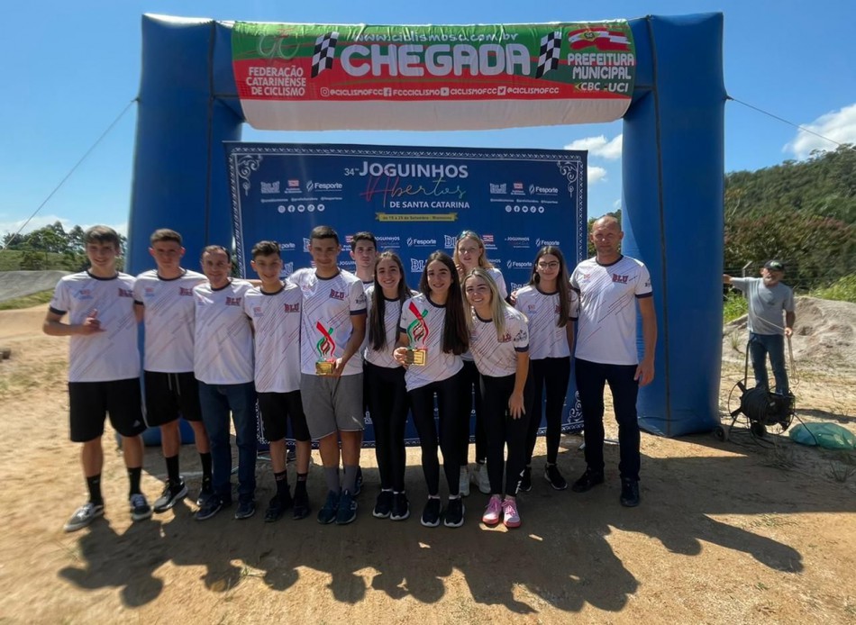 Ciclismo de Blumenau conquista o 2º lugar geral da modalidade nos Joguinhos Abertos 2022